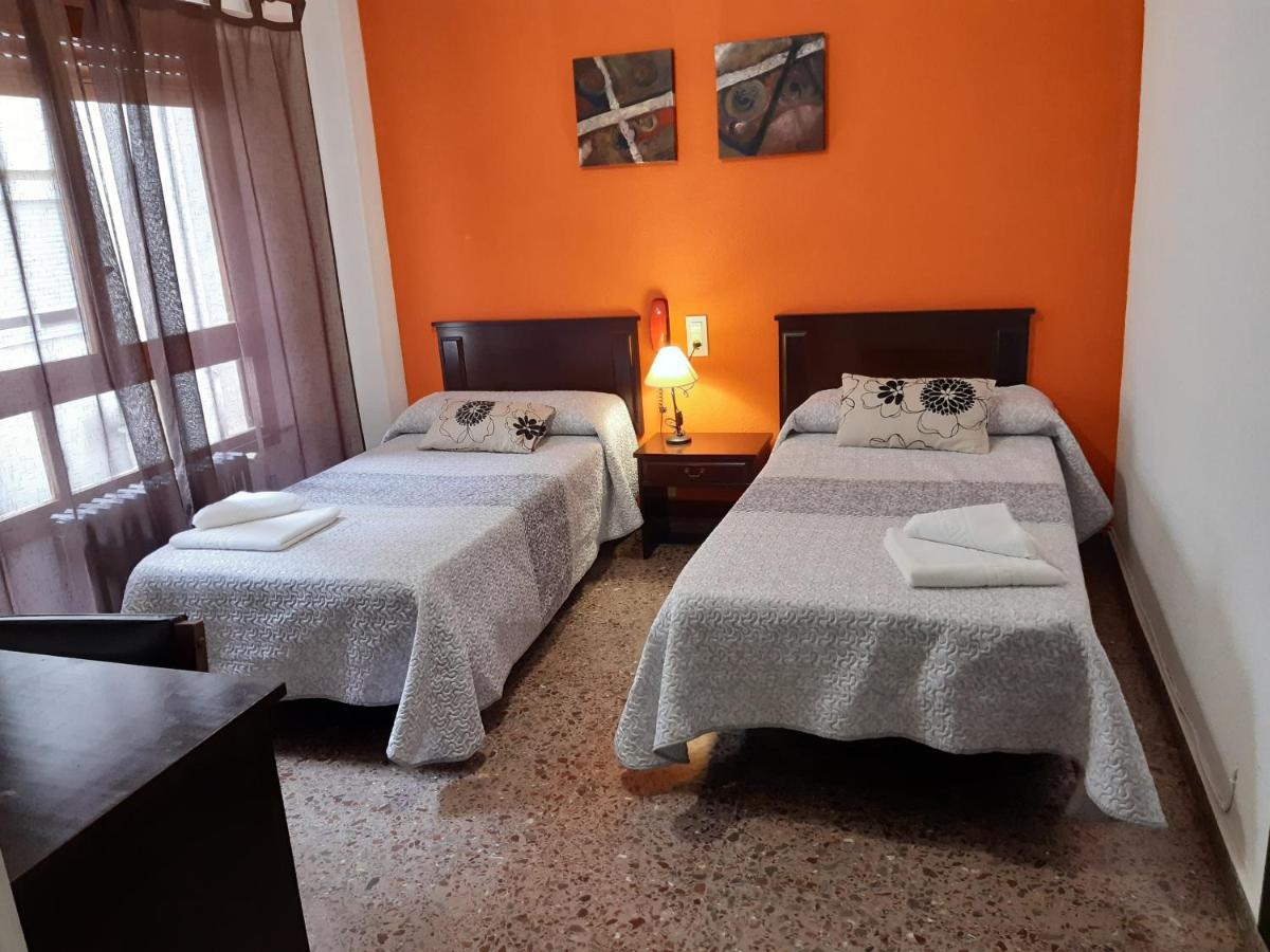 אוליבה Hotel Azahar מראה חיצוני תמונה